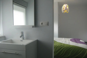 guest_rooms