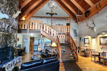 Nisqually Lodge