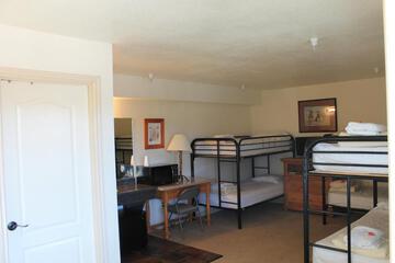 Photo 43