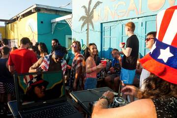 Sundeck