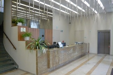 Check-in/check-out kiosk
