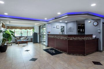 Hotel Interior 5 of 16