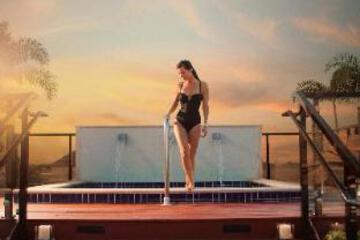 Swimming pool [outdoor]