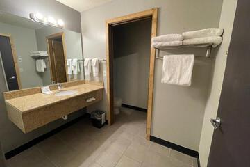 Photo 38