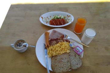 Breakfast meal