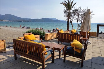 Beach bar