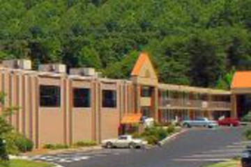 Chestnut Tree Inn Cherokee