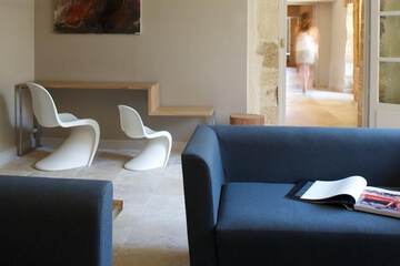 Lobby sitting area
