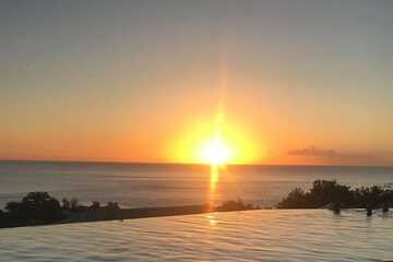 Infinity pool