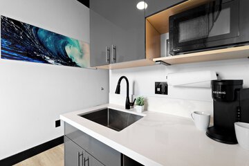 Private kitchenette