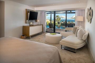 Beach/ocean view