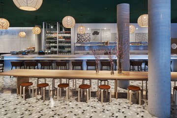 Snack bar