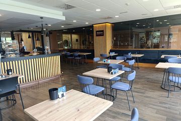Coffee shop