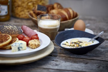 Breakfast meal