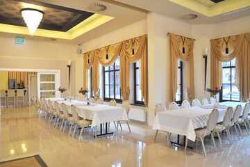Banquet hall