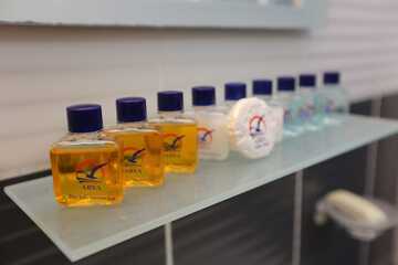Bathroom amenities