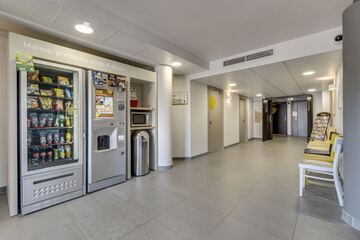 Vending machine
