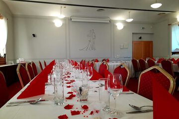 Indoor wedding