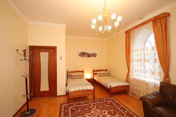 Photo 51
