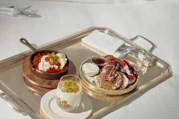 Room service - dining