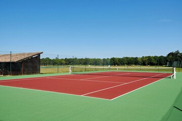 Tennis court