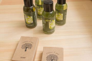 Bathroom amenities