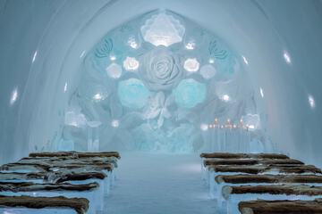 Indoor wedding