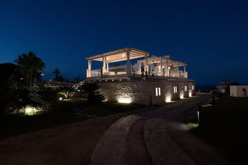 Front of property - evening/night