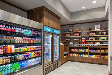 Snack bar