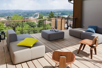 Sundeck