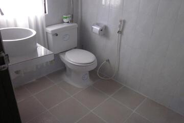 Photo 64