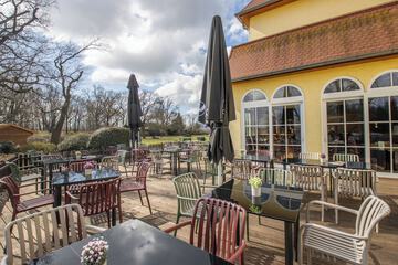 Sundeck