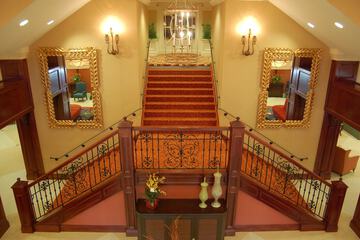 Villa Roma Resort and Conference Center
