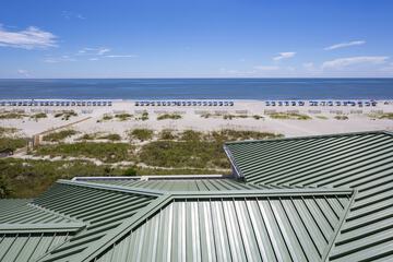 Beach/ocean view