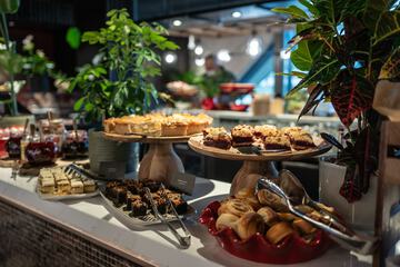 Breakfast buffet