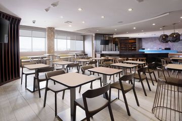 Hotel Interior 7 of 23