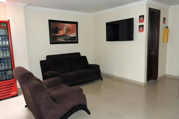 hotel_rooms