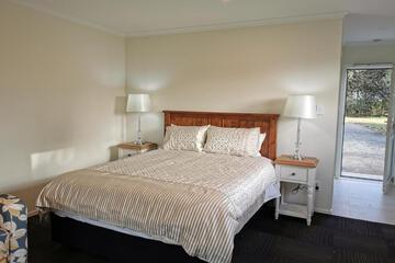 Photo 49