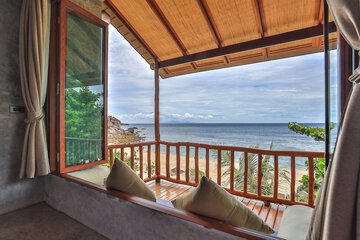 Beach/ocean view