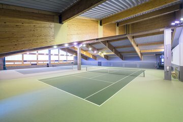 Tennis court