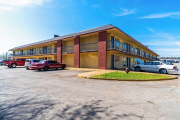 Property Grounds 123 of 123