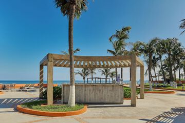 Beach bar