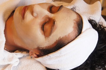 Facial