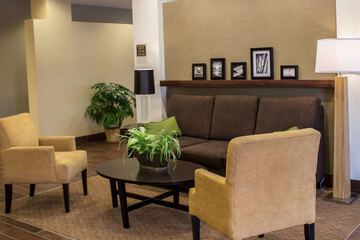 Sleep Inn & Suites Moundsville - Wheeling
