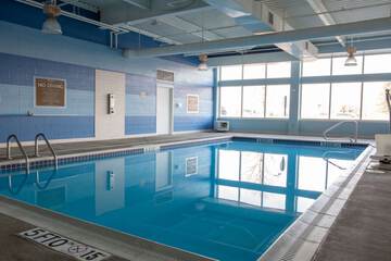 Holiday Inn Express Columbus Airport - Easton by IHG