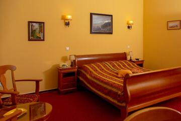 Photo 46