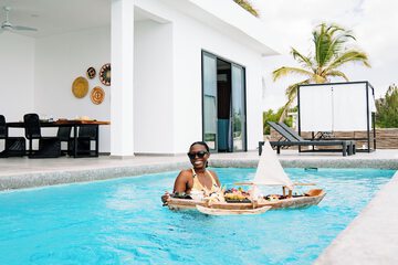 Private pool