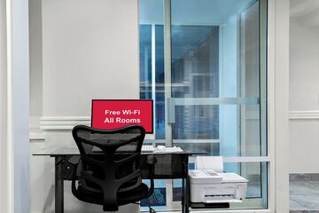 Business Center 53 of 53