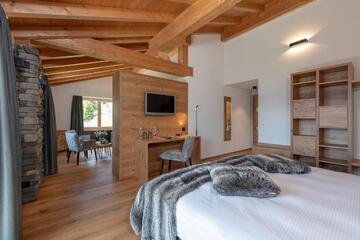 Photo 35