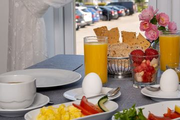 Breakfast meal